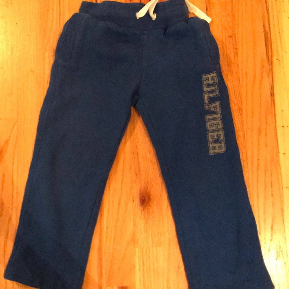 Tommy Hilfiger boys sweatpants size 5